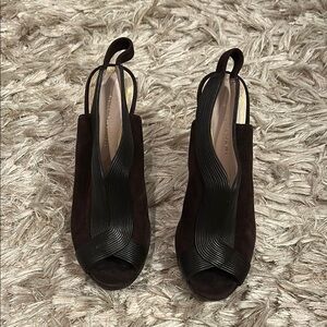 Elegant brown suede, leather and wood ELIE TAHARI Peep-Toe Slingback Heels